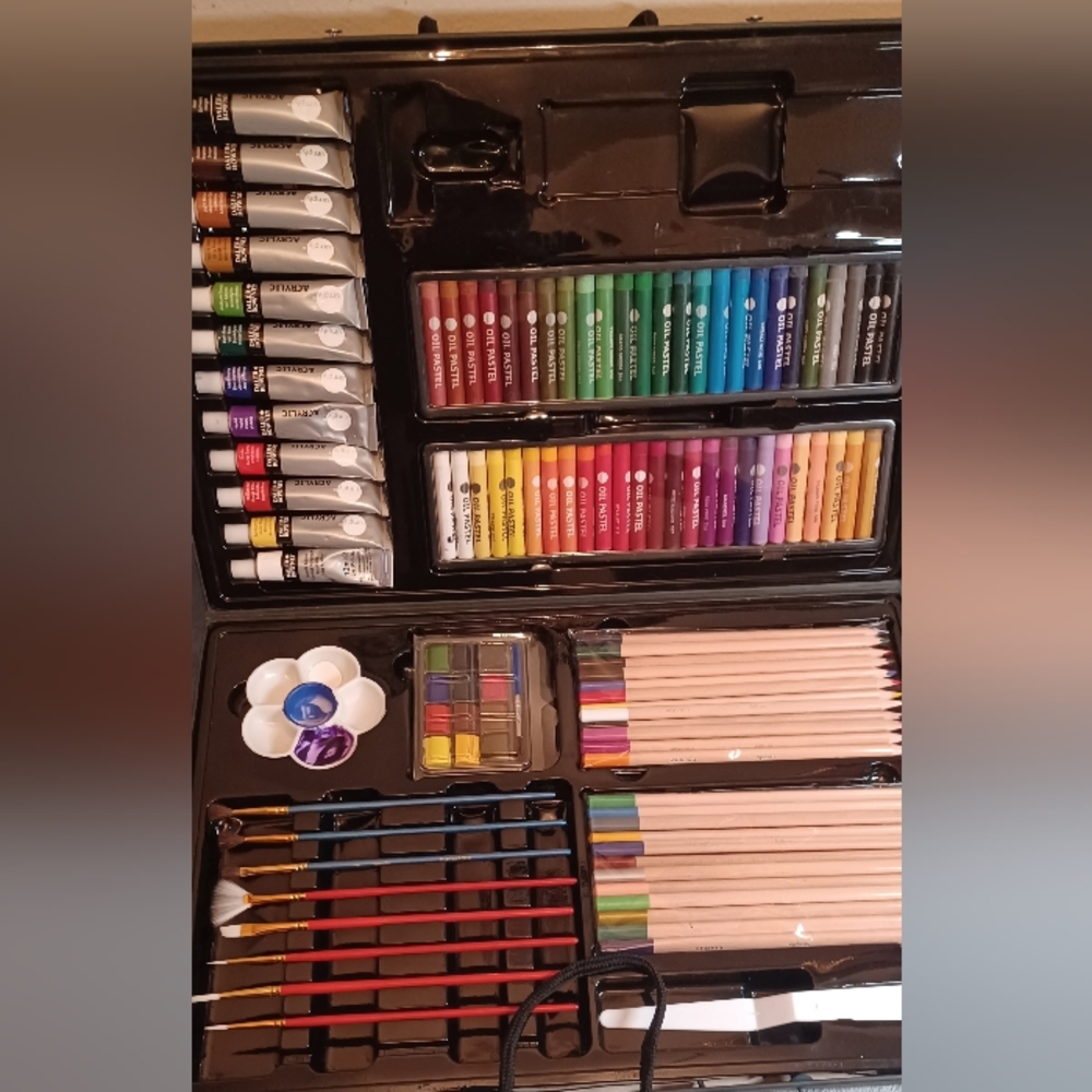 Daler Rowney SIMPLY 106pc art set with case.  (Pre-owned) like new condition. - Picture 3 of 8